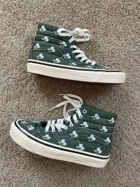 Sandy Liang x Vans